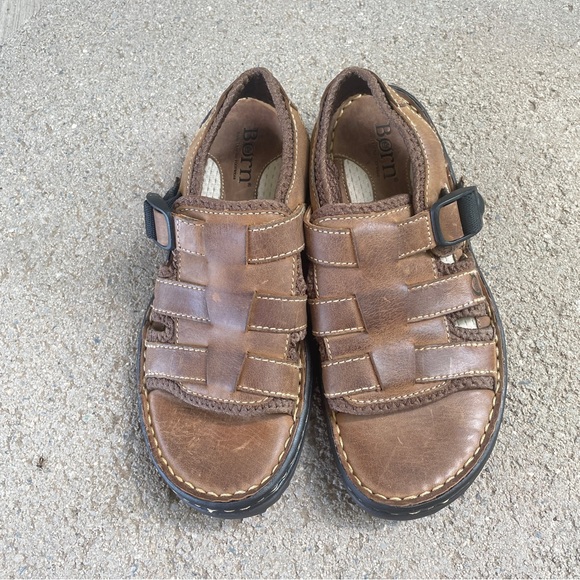 VINTAGE BORN GILA STYLE WOMEN'S SIZE 6 BROWN LEATHER STRAP COMFORT SANDALS - Picture 3 of 15